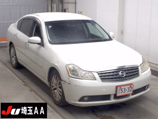 NISSAN FUGA