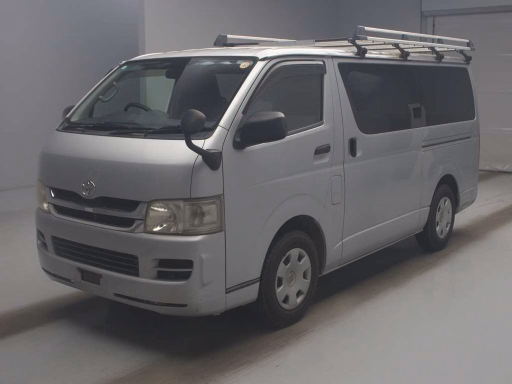 Toyota Regius Ace