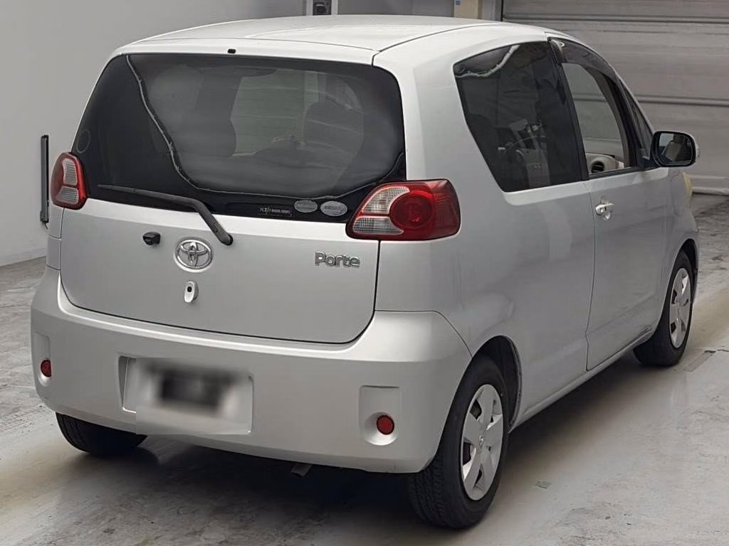 TOYOTA PORTE