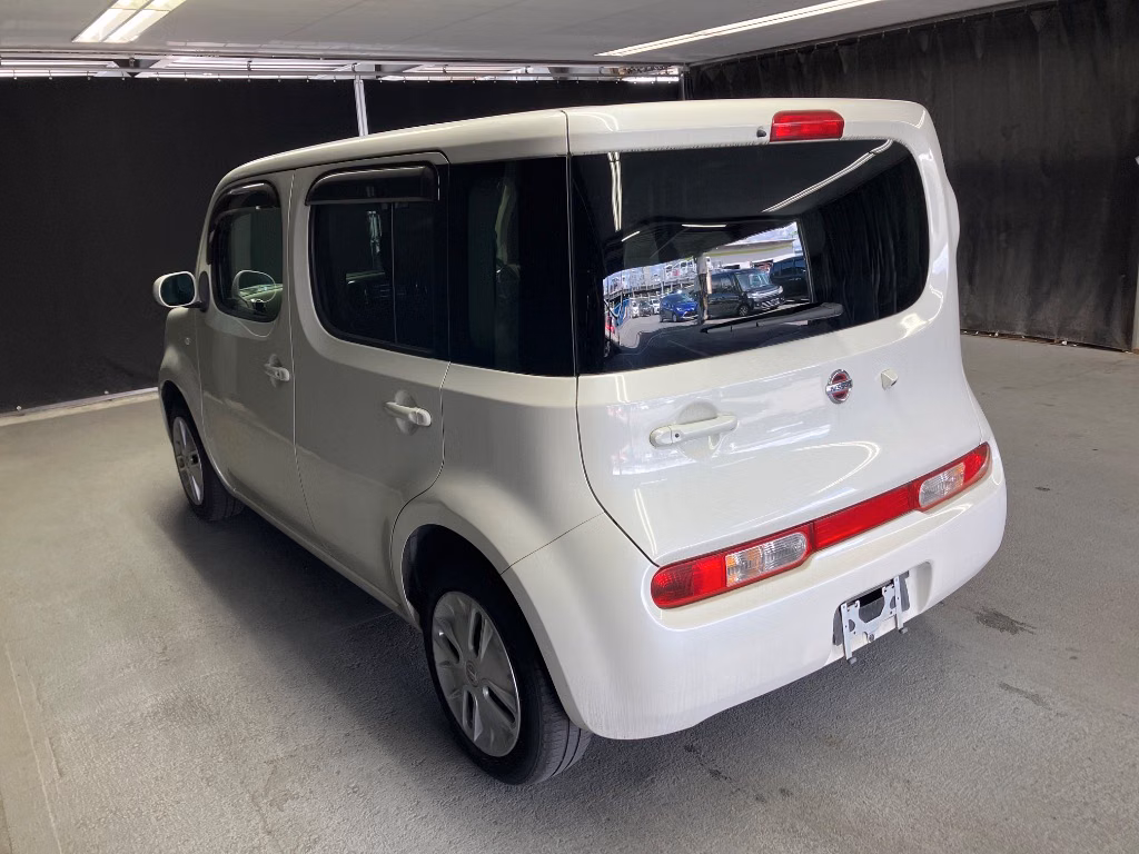 NISSAN CUBE
