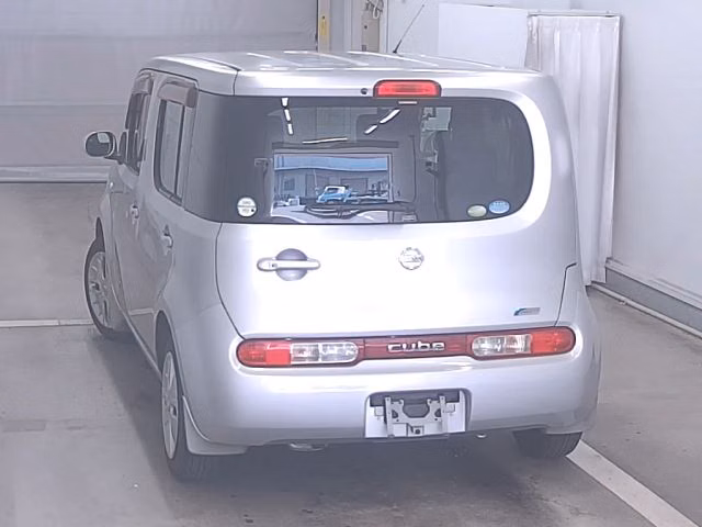 NISSAN CUBE