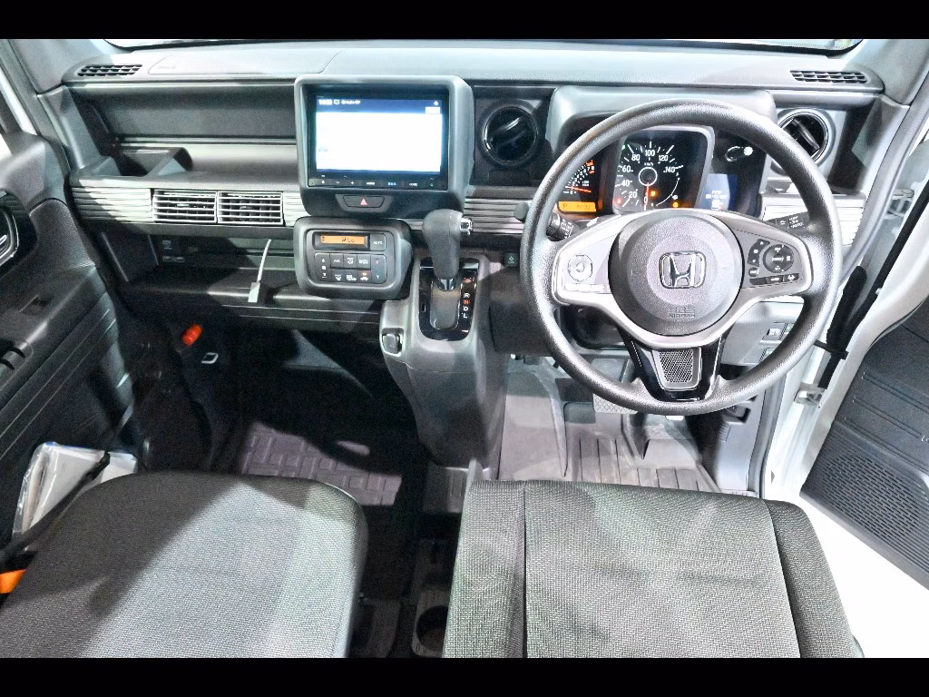HONDA N-VAN