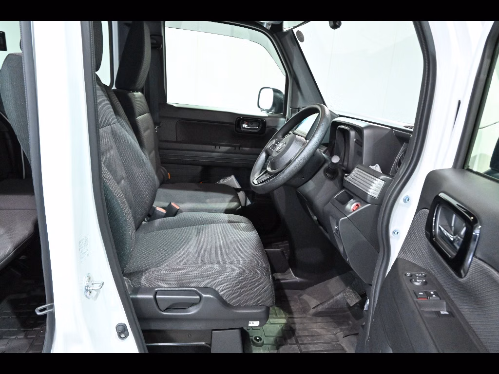 HONDA N-VAN