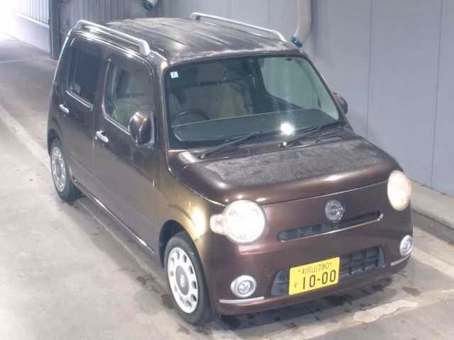 Daihatsu Mira Cocoa