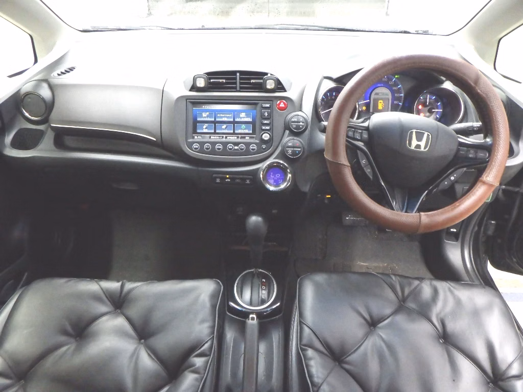 HONDA FIT SHUTTLE