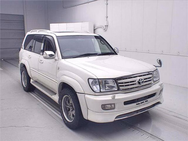 TOYOTA LAND CRUISER