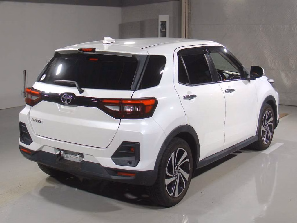 TOYOTA RAIZE