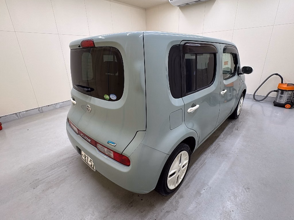 NISSAN CUBE