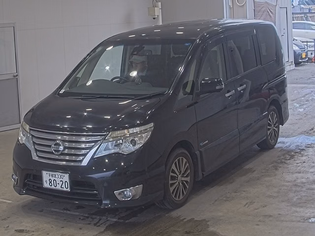 NISSAN SERENA