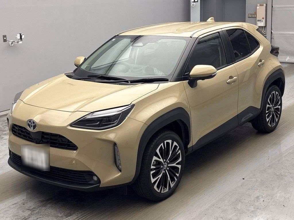 TOYOTA YARIS CROSS