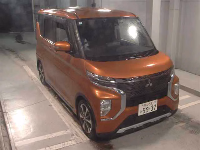 MITSUBISHI EK SPACE