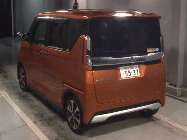 MITSUBISHI EK SPACE