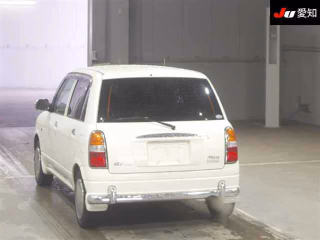 DAIHATSU MIRA GINO