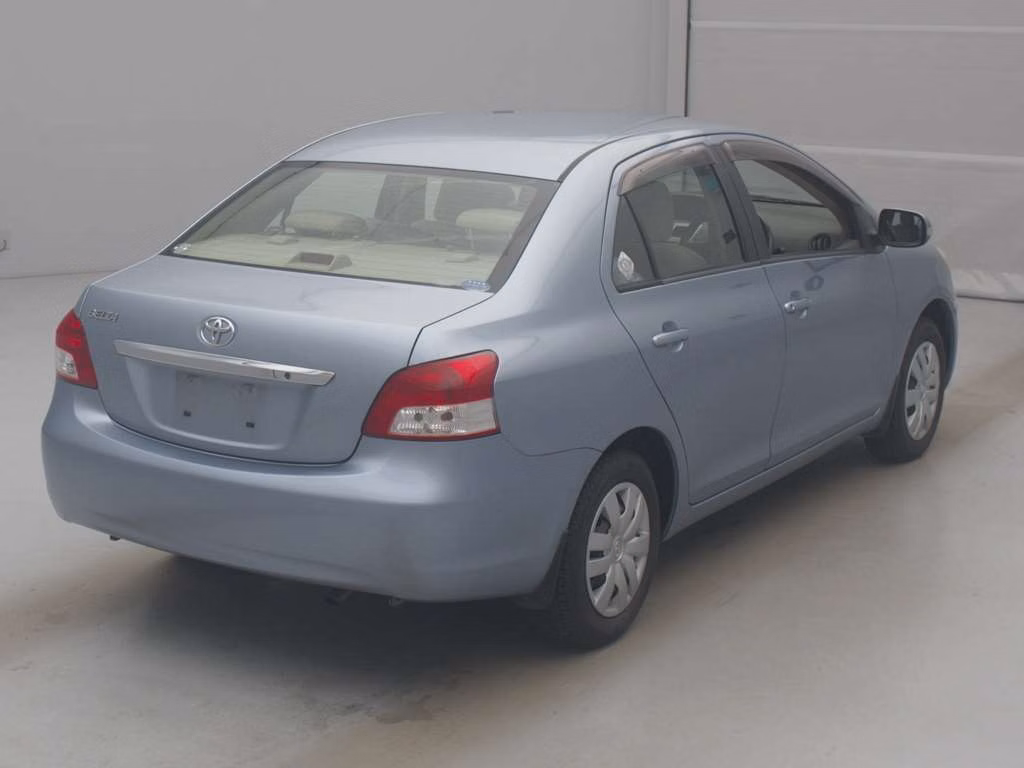 TOYOTA BELTA