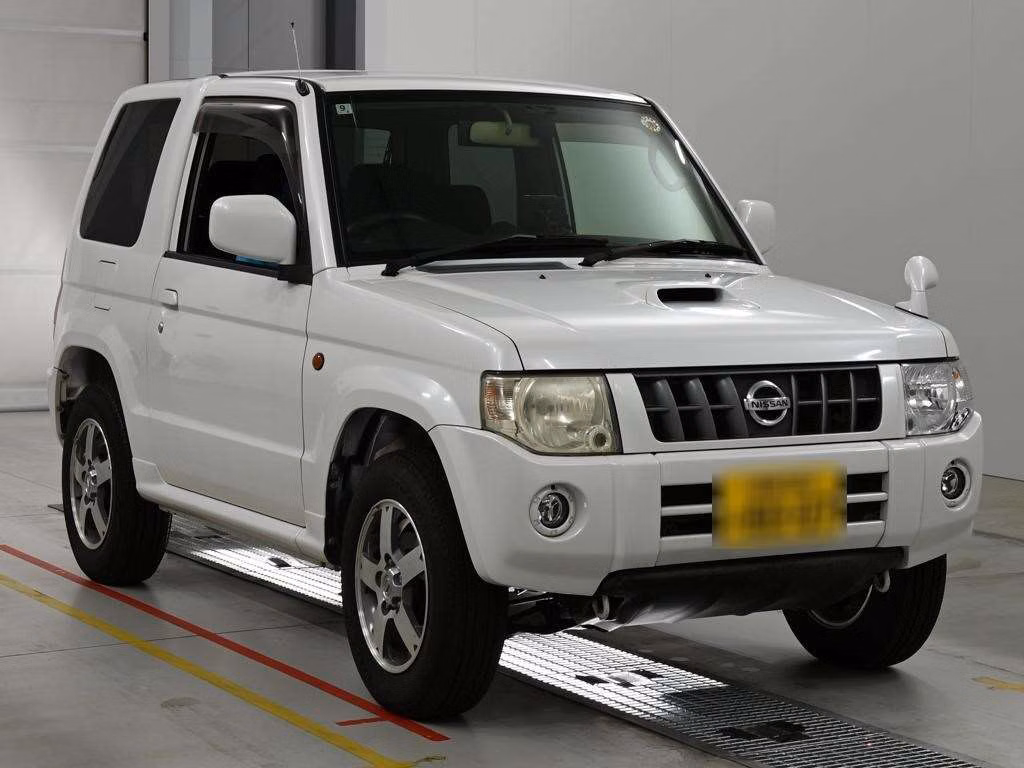 NISSAN KIX