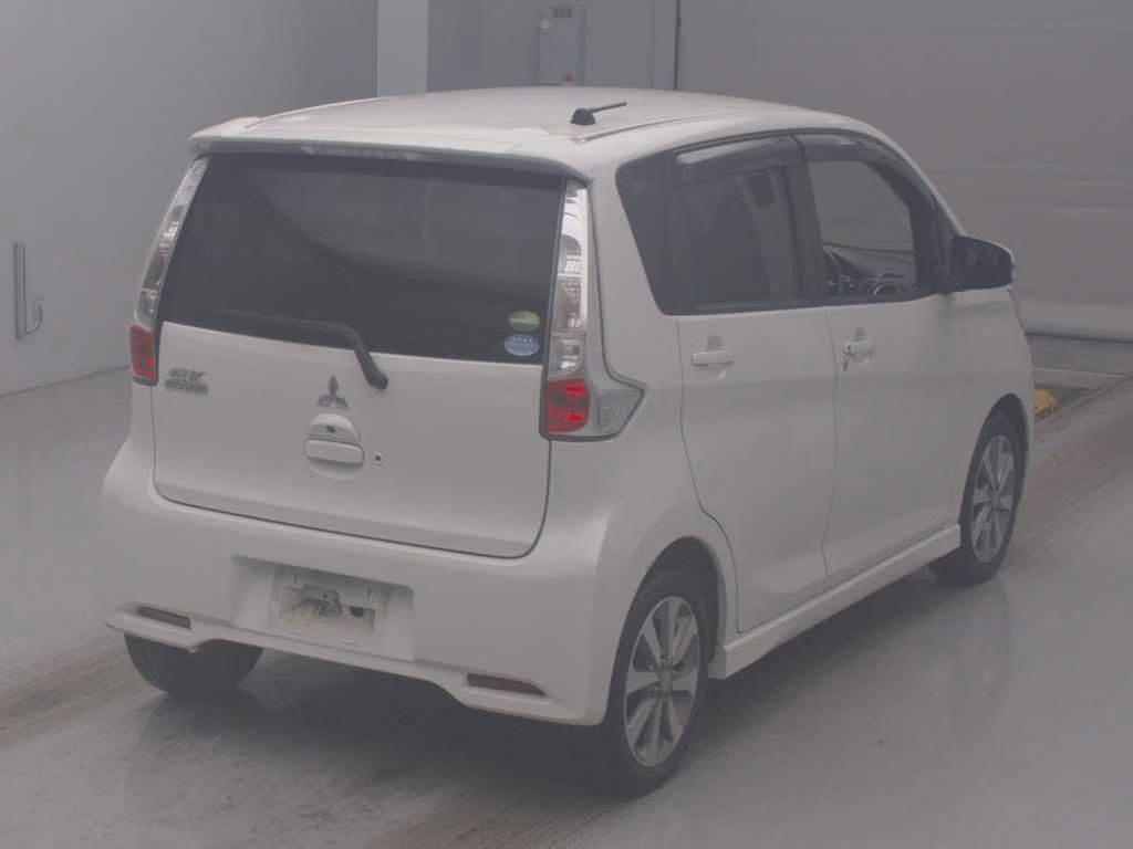 MITSUBISHI EK CUSTOM