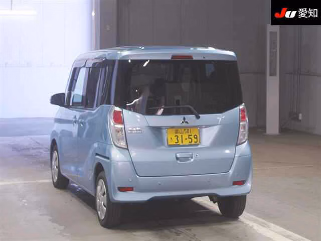 MITSUBISHI EK SPACE