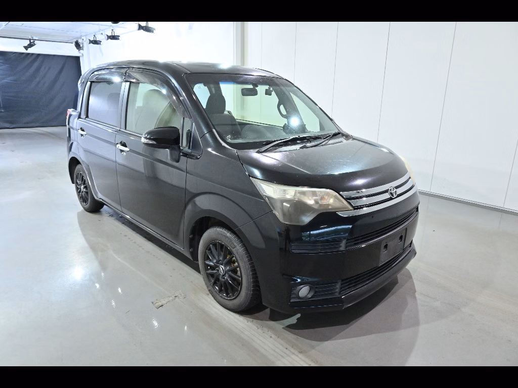 TOYOTA SPADE