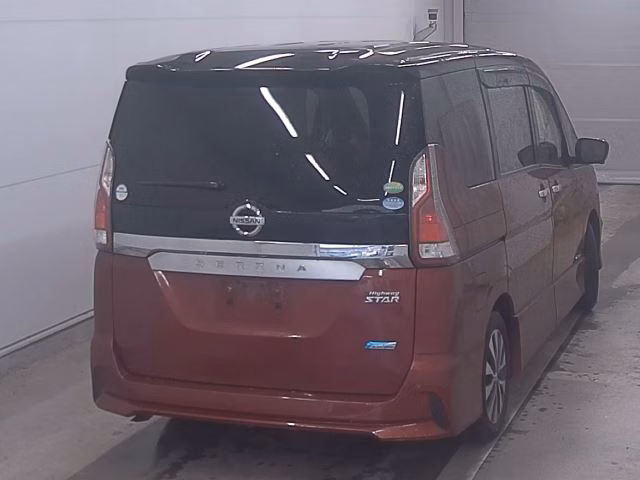 NISSAN SERENA