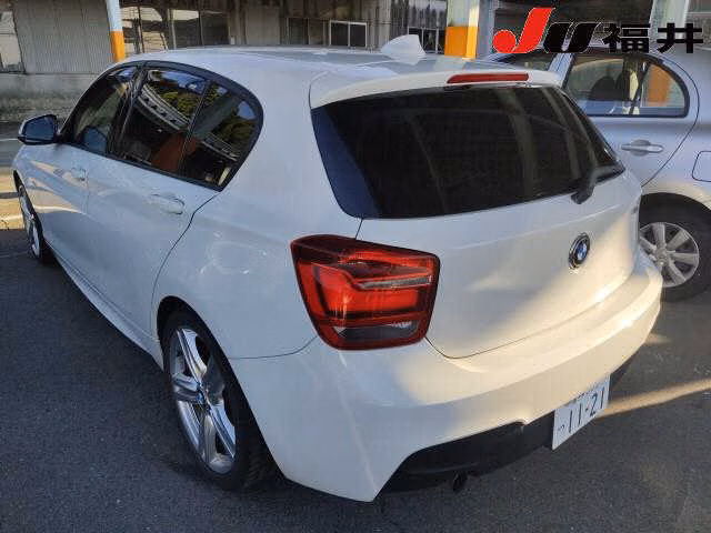 BMW 1-SERIES