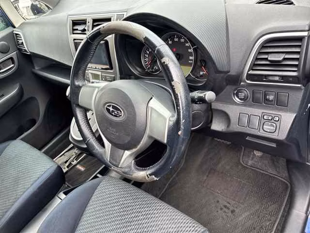 SUBARU TREZIA