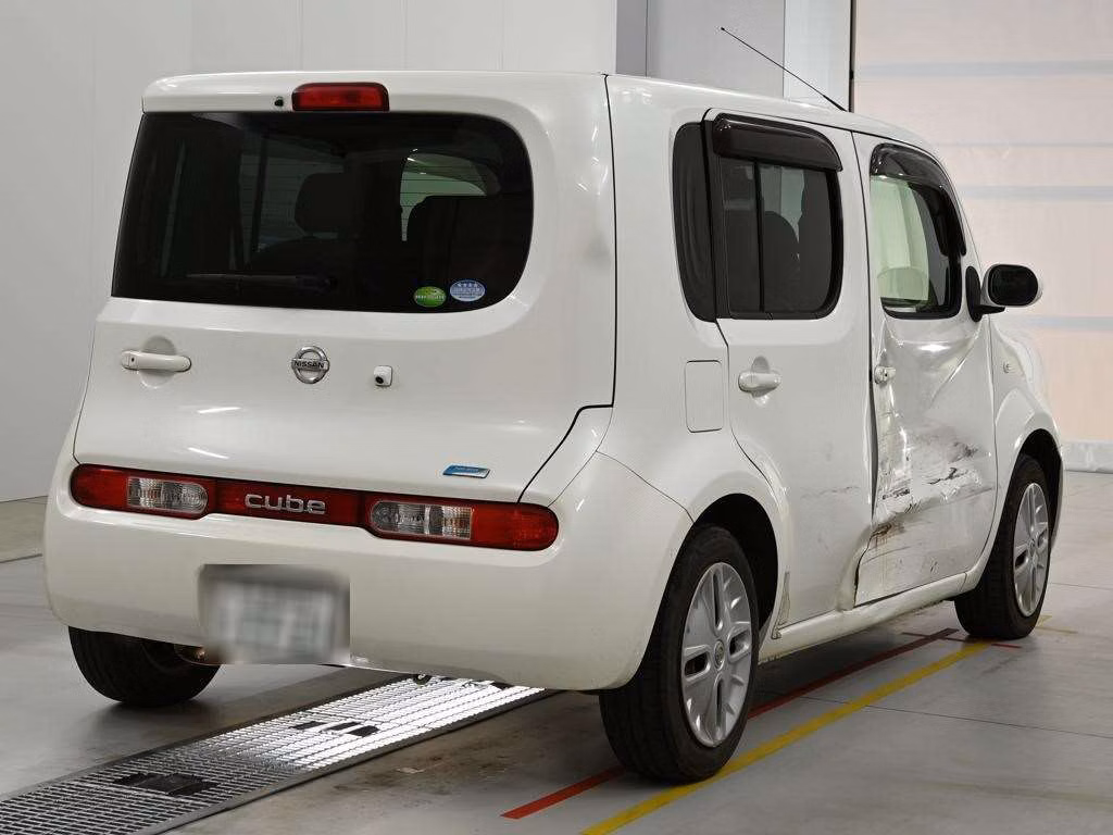 NISSAN CUBE