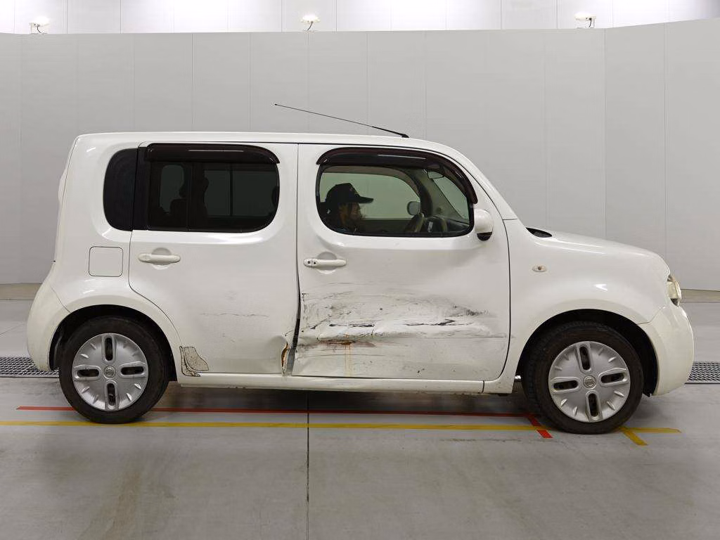 NISSAN CUBE