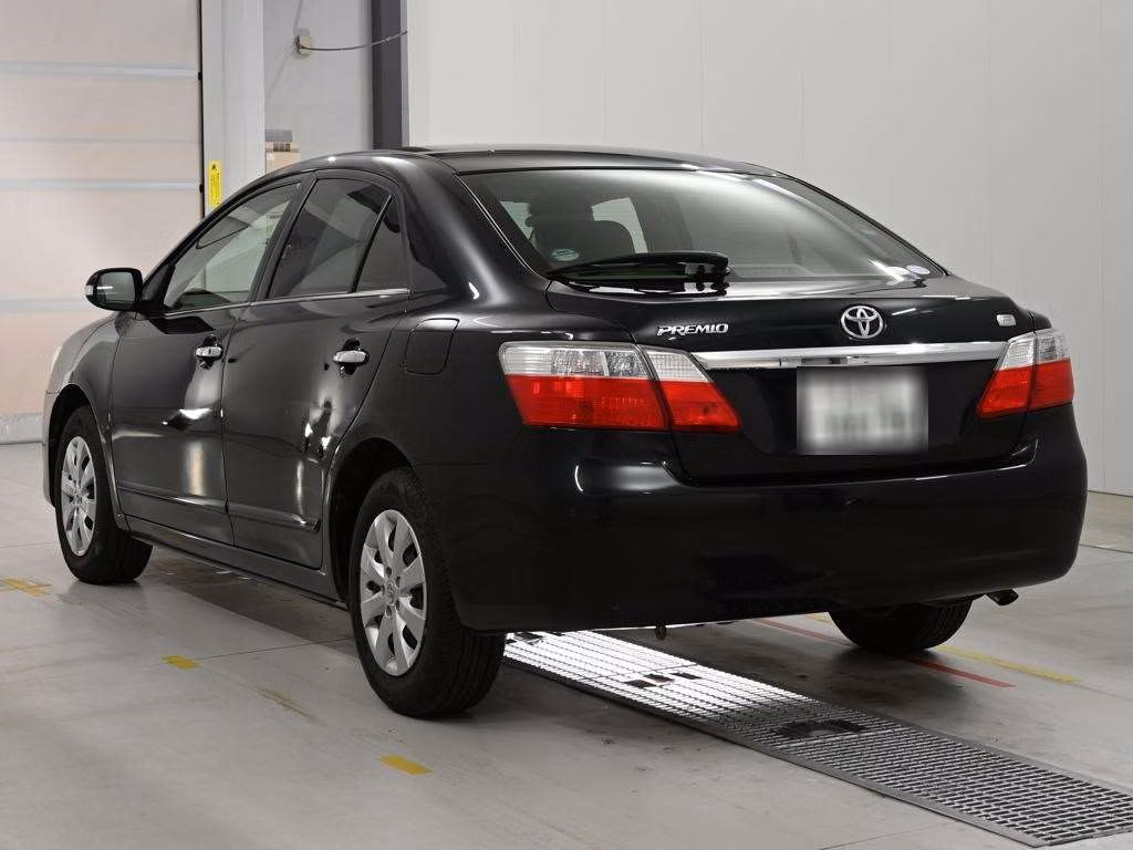 TOYOTA PREMIO