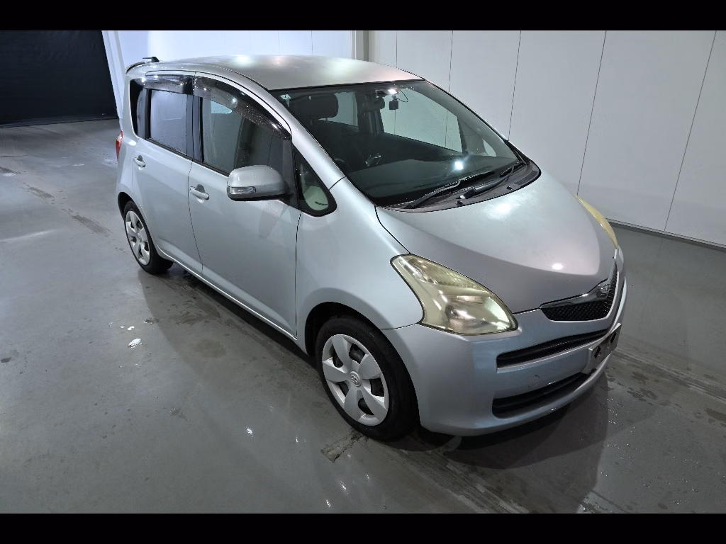 TOYOTA RACTIS
