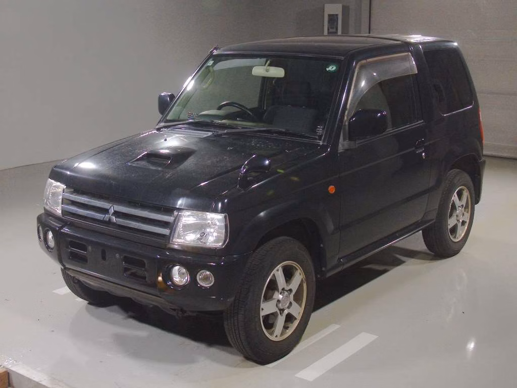 MITSUBISHI PAJERO MINI