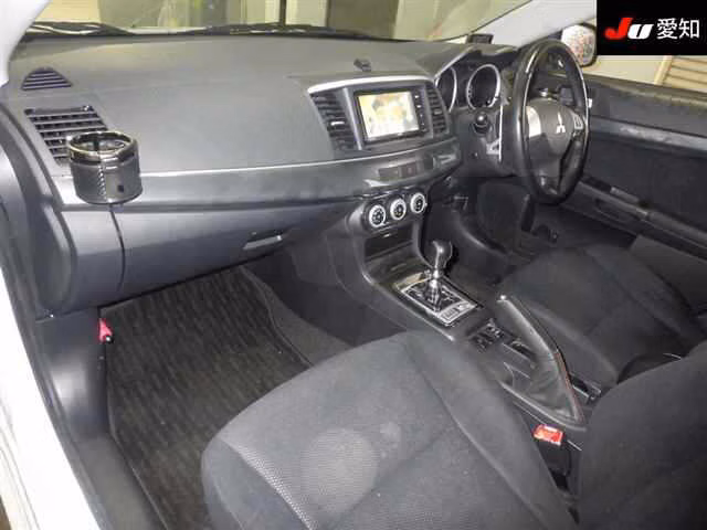 MITSUBISHI GALANT FORTIS