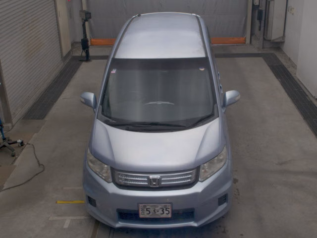 HONDA FREED SPIKE