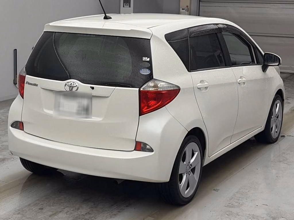 TOYOTA RACTIS