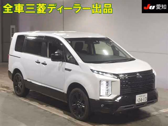 MITSUBISHI DELICA D:5