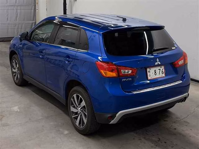 MITSUBISHI RVR