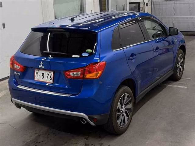 MITSUBISHI RVR