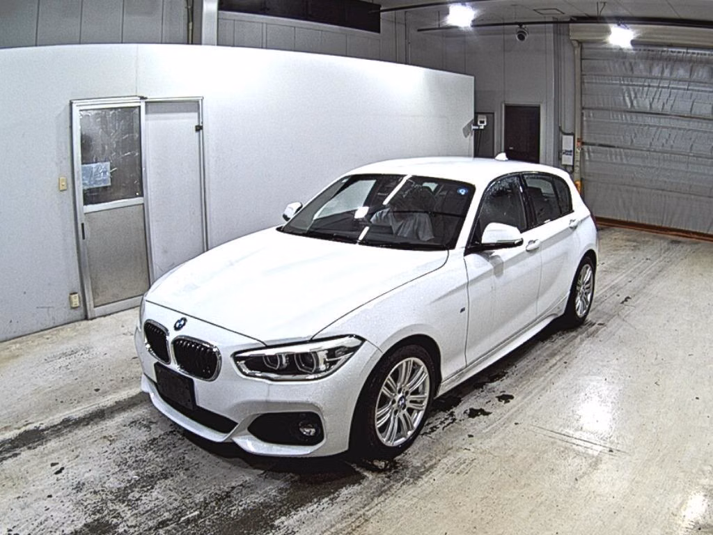 BMW 1-SERIES