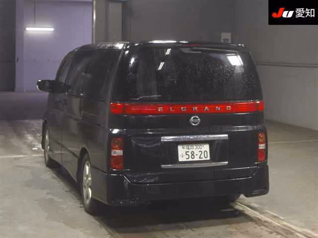 NISSAN ELGRAND