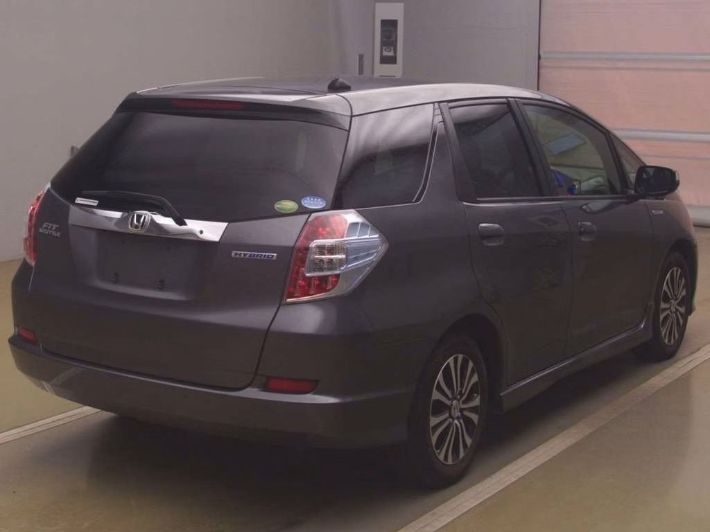 HONDA FIT SHUTTLE