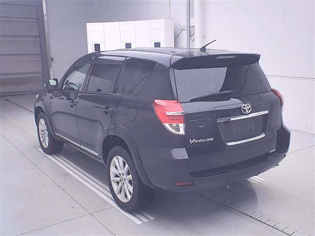 TOYOTA VANGUARD