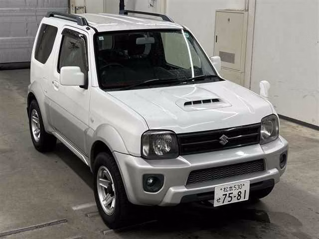 SUZUKI JIMNY SIERRA