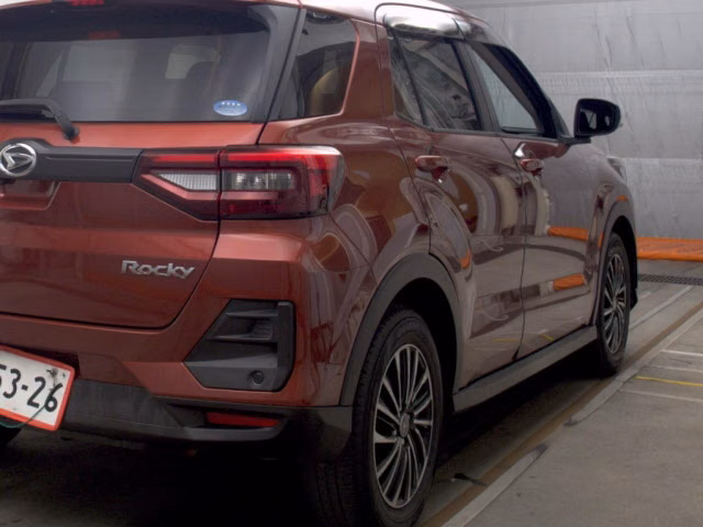 DAIHATSU ROCKY