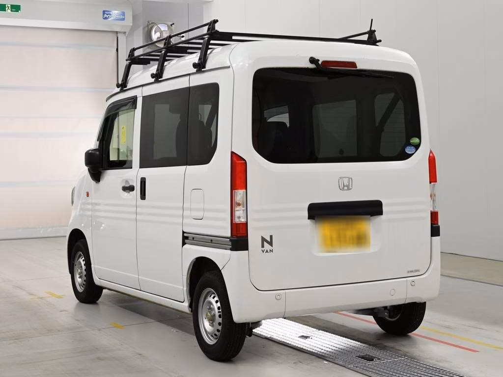 HONDA N-VAN