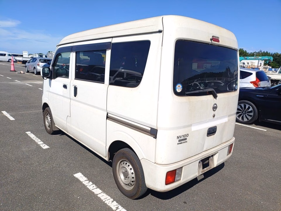 NISSAN NV100 CLIPPER