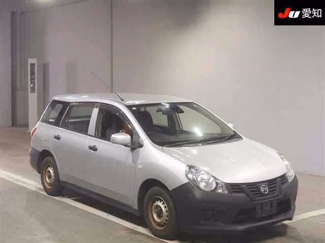 Nissan AD