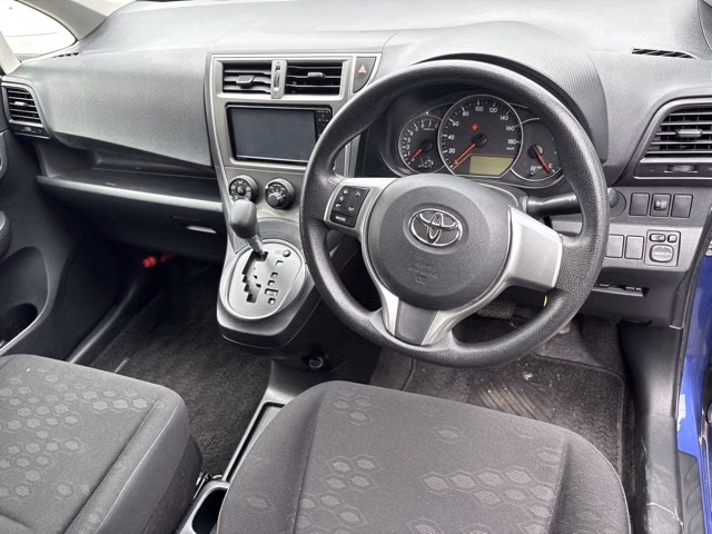 TOYOTA RACTIS