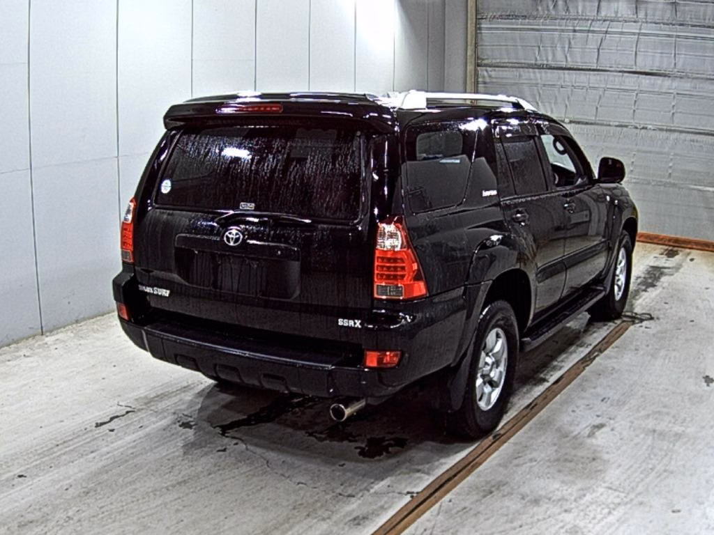 TOYOTA HILUX SURF
