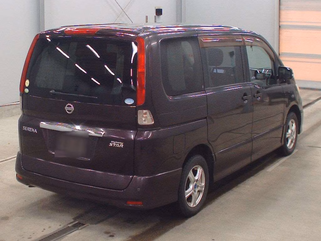 NISSAN SERENA