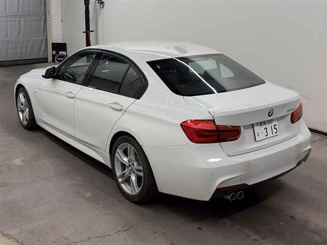 BMW 3-SERIES
