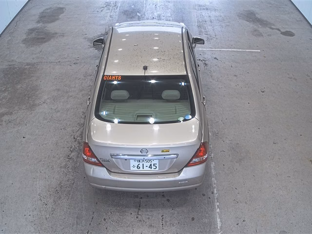 NISSAN TIIDA LATIO